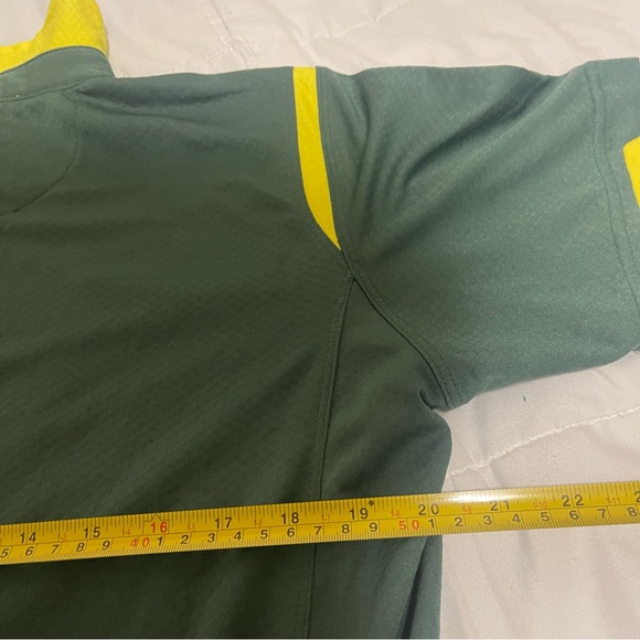 Nike Oregon Ducks Shirt Green Boys‎ Lightweight Embroidered Logo Athletic Wear - Picture 6 of 7
